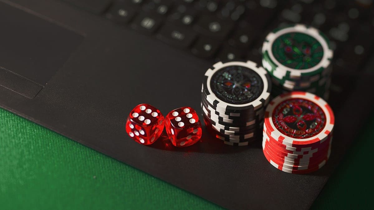 How to identify trustworthy online casino platforms without getting scammed?